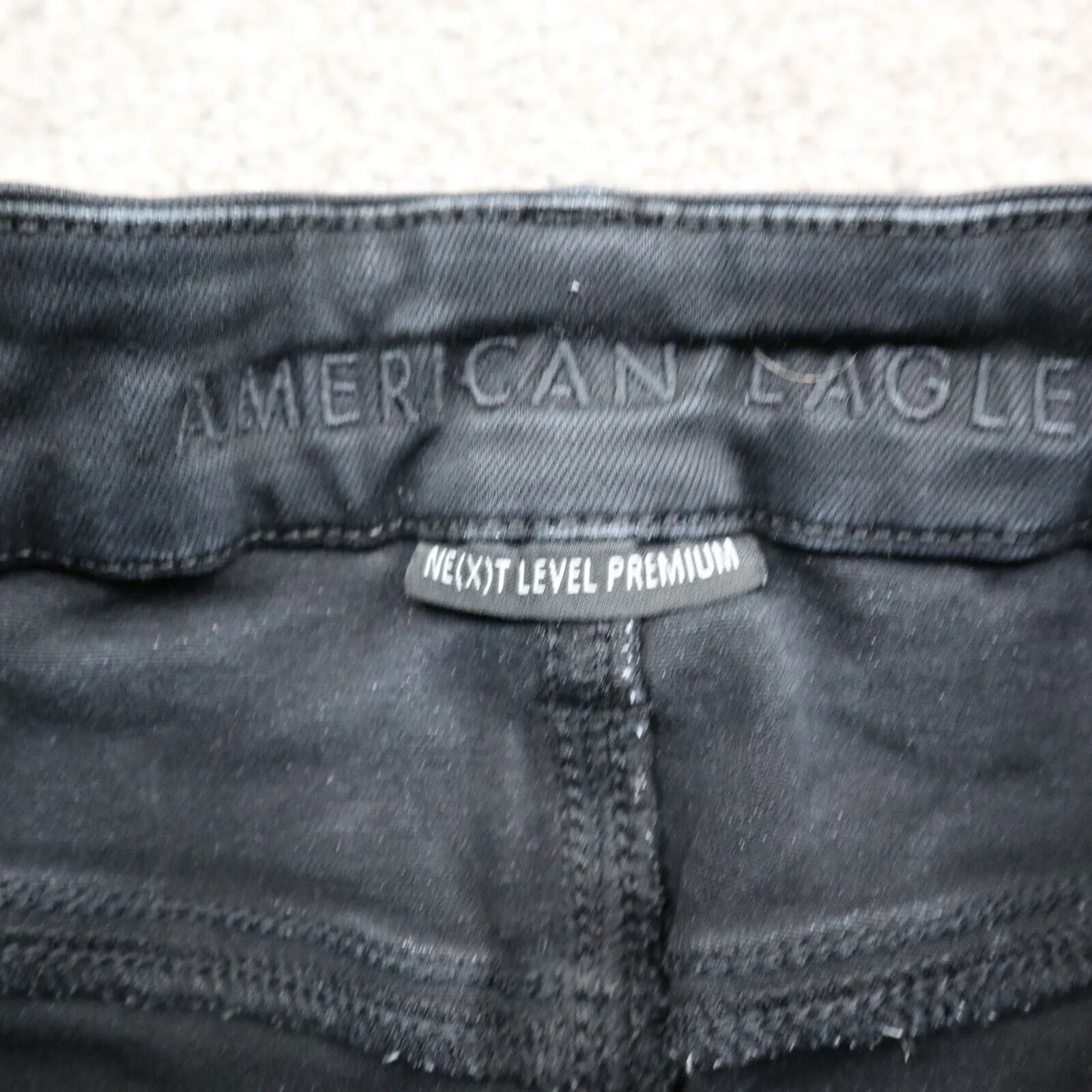 American Eagle  Women Skinny Leg Jeans Next Level Premium Mid Rise Black Size 2