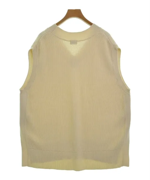 green label relaxing Vests