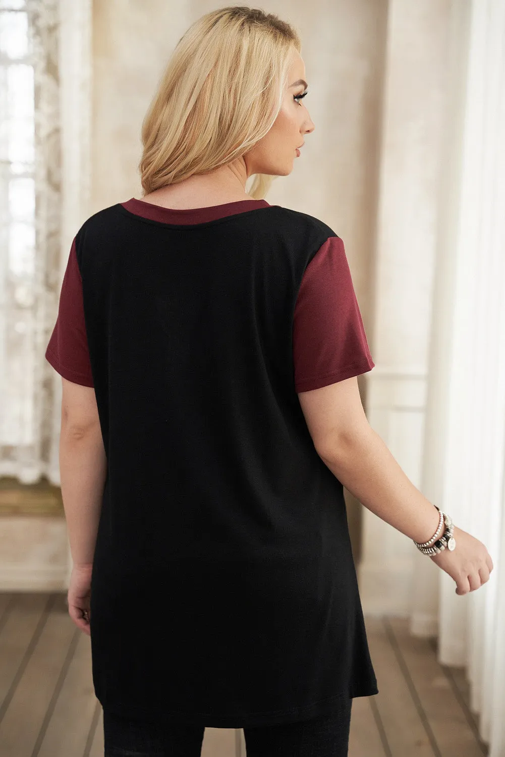 Plus Size Contrast Twisted Henley Tee